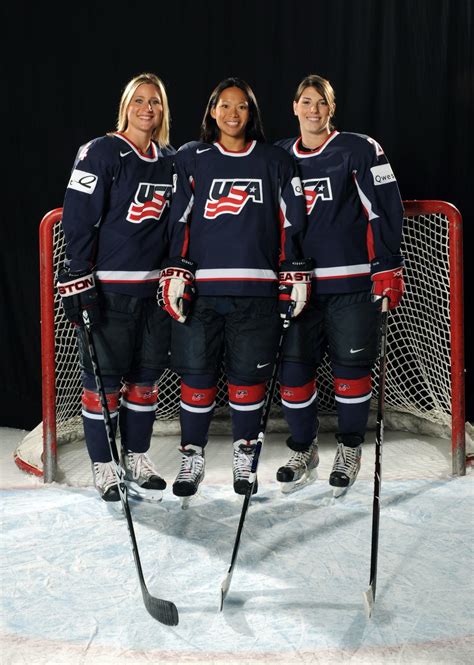 Us Womens Olympic Hockey Team Cbs News