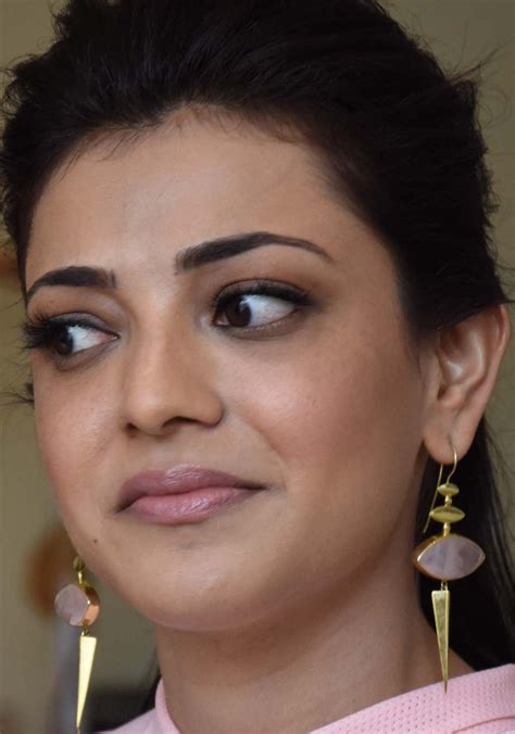 Model Kajal Agarwal Face Close Up Photos Gallery Beautiful Bollywood Actress Beautiful Indian