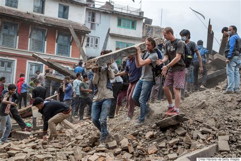 Photos And Video Capture The Tragic Devastation From Nepal S Earthquake Huffpost