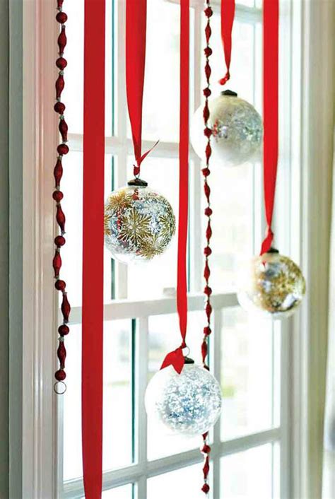 40 Stunning Christmas Window Decorations Ideas All About Christmas
