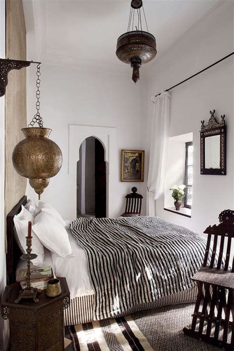 38 Beautiful Moroccan Bedroom Decor Ideas Hmdcrtn