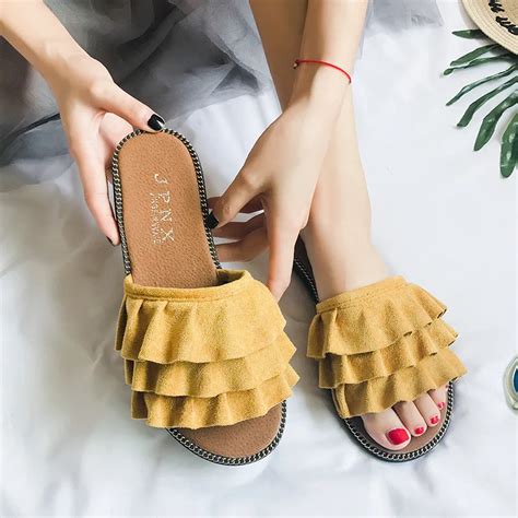 Summer Slippers 2018 New Womens Brand Designer Slippers Fashion Breathable Casual Flat Slippers
