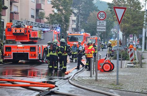 Brand In Mehrfamilienhaus H Lt Feuerwehr In Atem