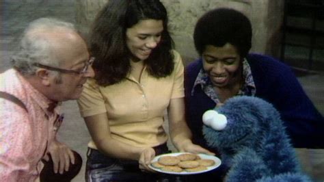 Sesame Street Season 3 Episode 352 Cookie Monster Gets