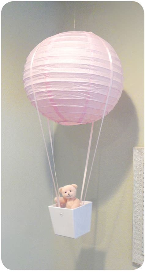 A hot air balloon centerpiece is a beautiful decoration idea for any kind of party that symbolizes the beginning of a new chapter, like a baby. DIY Hot Air Balloon - Smart School House