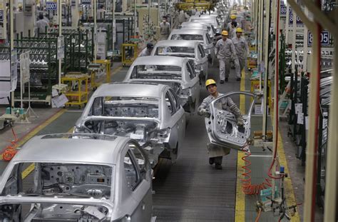 How Oem S Are Changing Their Production Lines To Produce Larger Vehicles