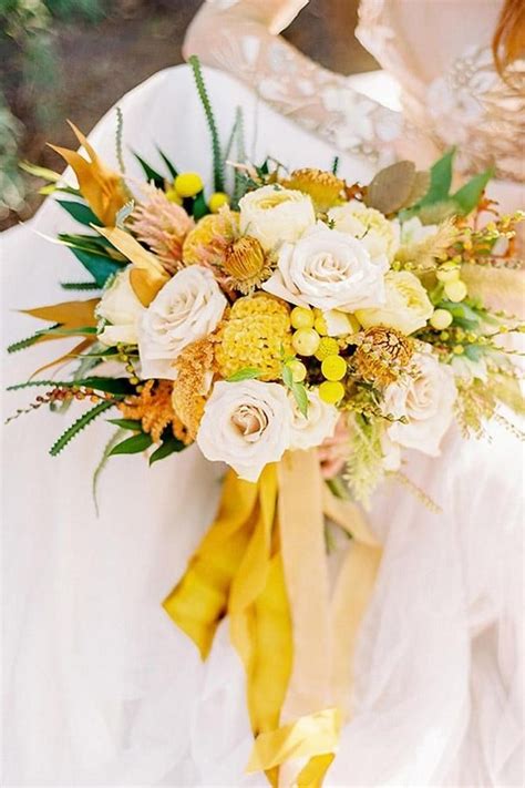22 Sunny Yellow Wedding Bouquet Ideas 2024