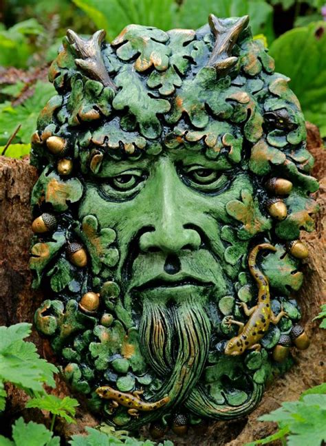 4 Puck Green Man Sculpture Forest Green Finish Spirit Of The Green Man