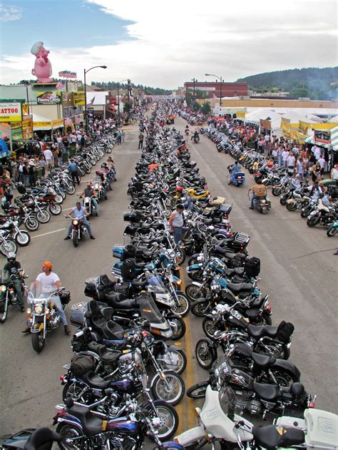 Sturgis Motorcycle Rally Rides Over The Hill Artful Living Magazine
