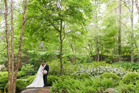 Garden wedding wedding beauty dream wedding. Hot Springs Wedding Photographers | Garvan Gardens Wedding