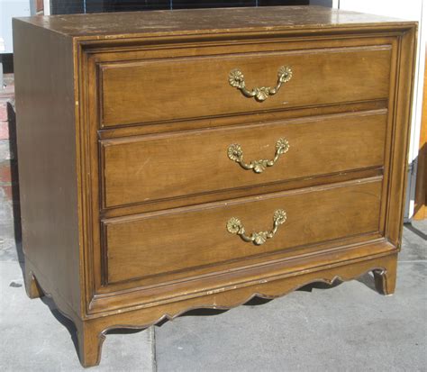 A large solid wood dresser is necessary and comfortable piece of furniture. UHURU FURNITURE & COLLECTIBLES: SOLD - Solid Wood 3 Drawer ...