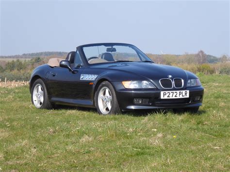 See body style, engine info and more specs. 1997 BMW Z3 1.9 Convertible For Sale | Car And Classic