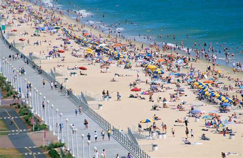 The 10 Best Things To Do At The Virginia Beach Boardwalk