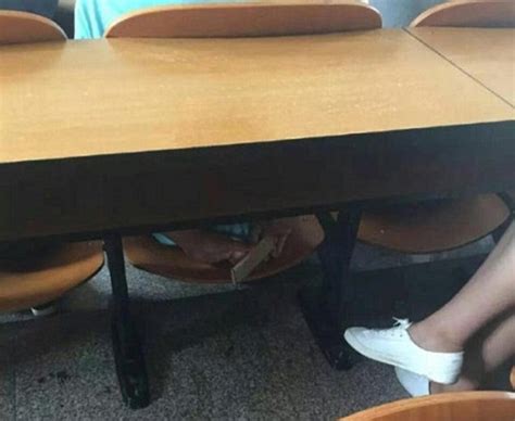 University Babe Caught Taking Up Skirt Photos Of His Female Classmate Daily Mail Online