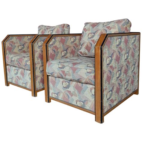 A Pair Of French Art Deco Club Chair Armchairs 1935 At 1stdibs