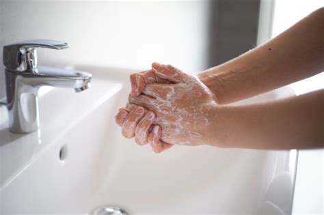 Lavage des mains les bons réflexes L ARBRE VERT