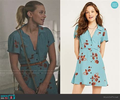 WornOnTV Bettys Blue Floral Button Front Dress On Riverdale Lili