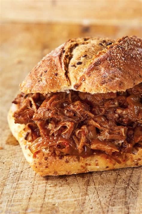 Amazingly Easy Slow Cooker Pulled Pork Recipe The