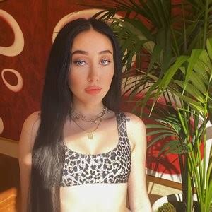 Noah Cyrus Sexy Topless Photos Video Leaked Nudes