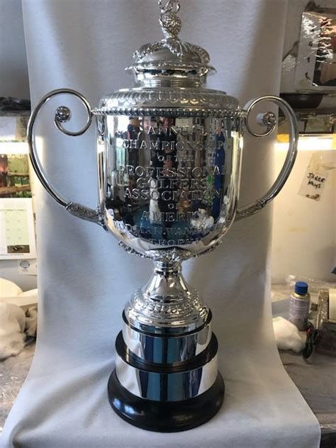 Rahm presented with us open trophy 3:48 jon rahm is presented with the us open trophy by the usga and discusses what it means to win his maiden major title at torrey pines. Replica Golf Trophies | Kent Recognition Inc.