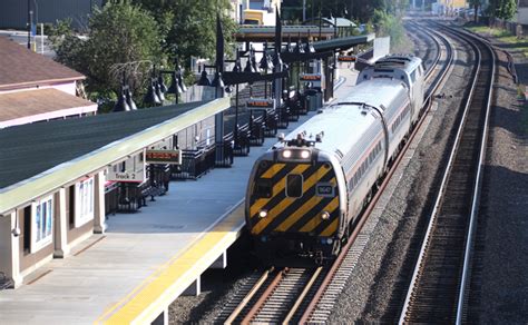 Digest Amtrak To Restore Valley Flyer New Haven Springfield Trains