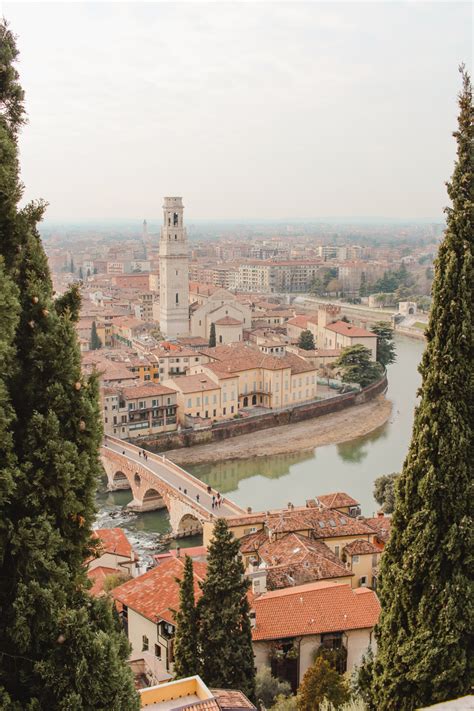L'hôtel giberti, qui existe depuis 1980, est assurément un hôtel de grand prestige pour l'élégance du cadre et le raffinement des détails; A Quick Guide to Verona, Italy - Petite Suitcase
