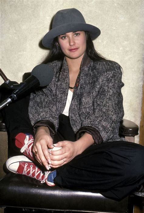 Demi moore was born 1962 in roswell, new mexico. 80s-beauty | 80s fashion outfits, Demi moore, 1980s fashion