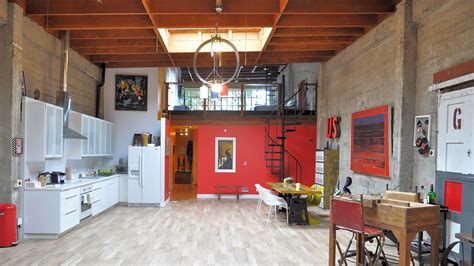 Unique And Colorful Livework Loft In Sf Rent It On Splacer