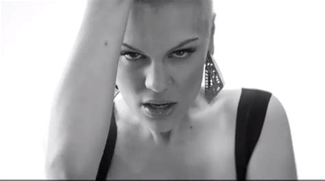 Jessie J Gets Sexy In Black And White In ‘wild Music Video