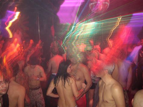 Berlin Sex Party Venue Kitkatclub Hit By Deadly Meningitis Scare As Dozens Of Clubbers Are