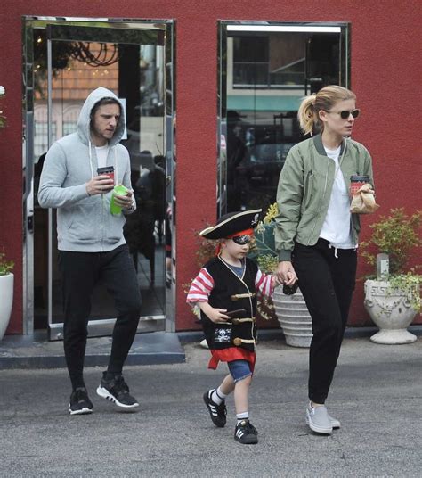 Kate Mara Was Spotted At La Mill Coffee With Jamie Bell And His Son In