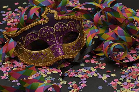 Free Photo Mask Carnival Confetti Streamer Colorful Venice