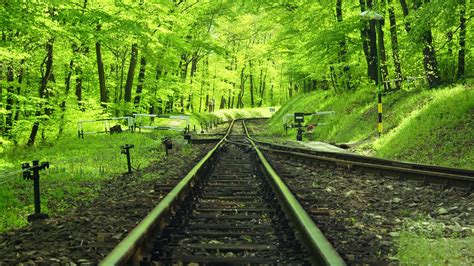 Boosting Rail Transportations Sustainability Profile