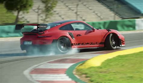 Top Gears Chris Harris Drives The Record Setting Porsche 911 Gt2 Rs Mr