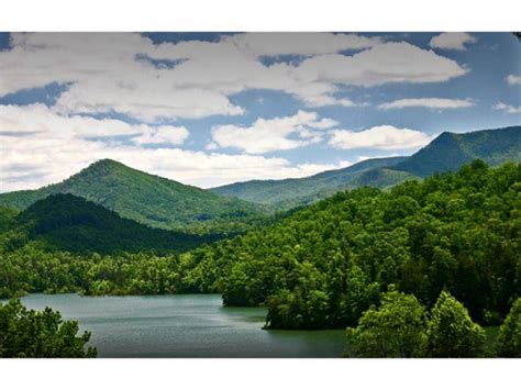 Georgia Mountain Rentals - Clayton | Official Georgia Tourism & Travel Website | Explore Georgia.org
