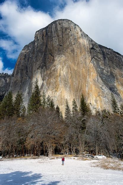 Premium Photo El Capitan Rock The Famous Mountain In The Yosemite
