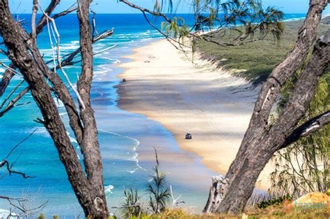 It is bordered by the northern territory. Top 20 Places in Australia For Your Bucket List
