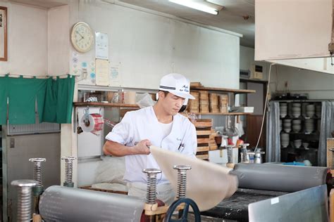 そのために, そのためだ, それで結婚式の事を考え始めた, そして君はただ保身のため, そのためならどんなことでもする. 牧のうどんの秘密 - 店内でカシャカシャと麺が切られるまで ...