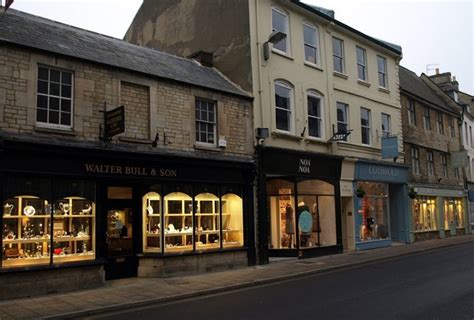 Shops Dyer Street Cirencester © Derek Harper Geograph Britain And