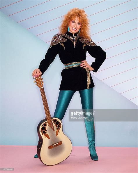 Country Singer Dottie West Poses For A Portrait Circa 1989 In Los