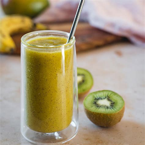Kiwi Mango Smoothie With Banana And Lime Yummy Addiction
