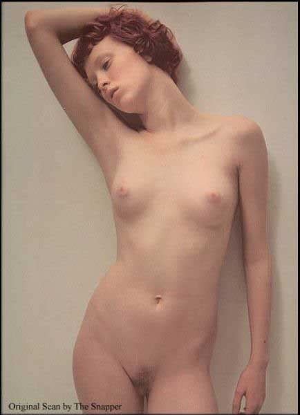 Karen Elson Its Her Birthday And Shes Naked Your Daily Girl
