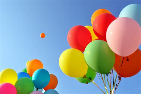 Wallpaper Balloons Colorful Clear Sky 4k Photography