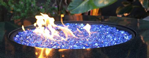 On the other hand, building a fire pit with rocks are also better from safety perspective. Reflective Fire Glass: Fire Pit Inspiration, Design, Ideas ...