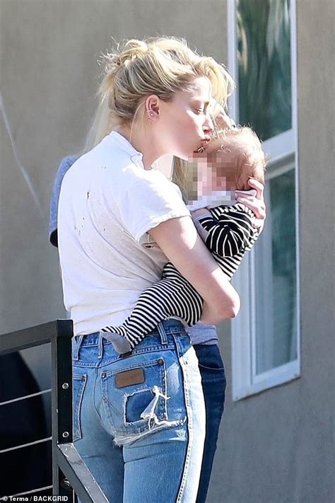 Amber Heard Goes Braless In White T Shirt As She Swoons Over A Friend S