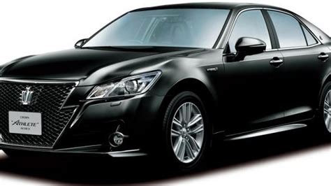 Toyota Crown Royal And Crown Athlete Sedans Reach 14th Generation