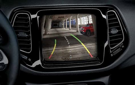 This article provides advanced guidance for how to setup the system compass(es) and advanced compass related features. Sicherheit | Compass 4xe Plug-In Hybrid | Jeep®