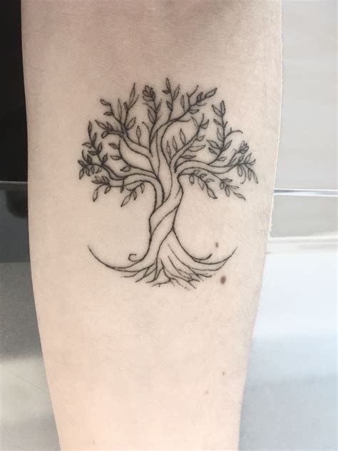 Fineline Tree Tattoo Tree Of Life Tattoo Roots Tattoo Life Tattoos