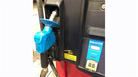 What Is E15 Unleaded Gasoline The Fuels Pros And Cons
