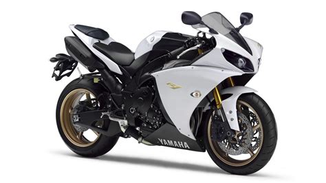 2012 Yamaha Yzf R1 Traction Control Cometh Asphalt And Rubber